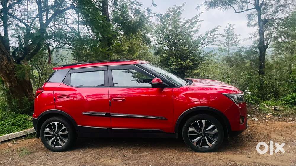 Mahindra Xuv300 W8 (o) Petrol – For Sale Tn 38 Registered
