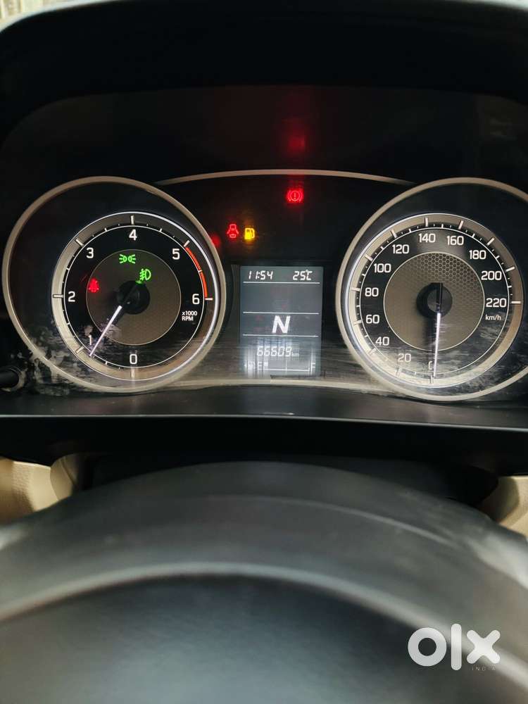 Maruti Suzuki Swift Dzire Amt Zdi, 2019, Diesel