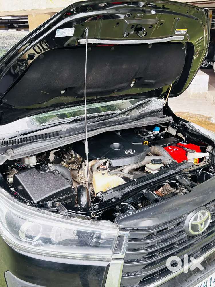 Toyota Innova Crysta 2.4 Vx 2022