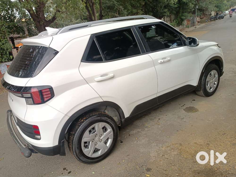 Hyundai Venue Sx, 2022, Petrol