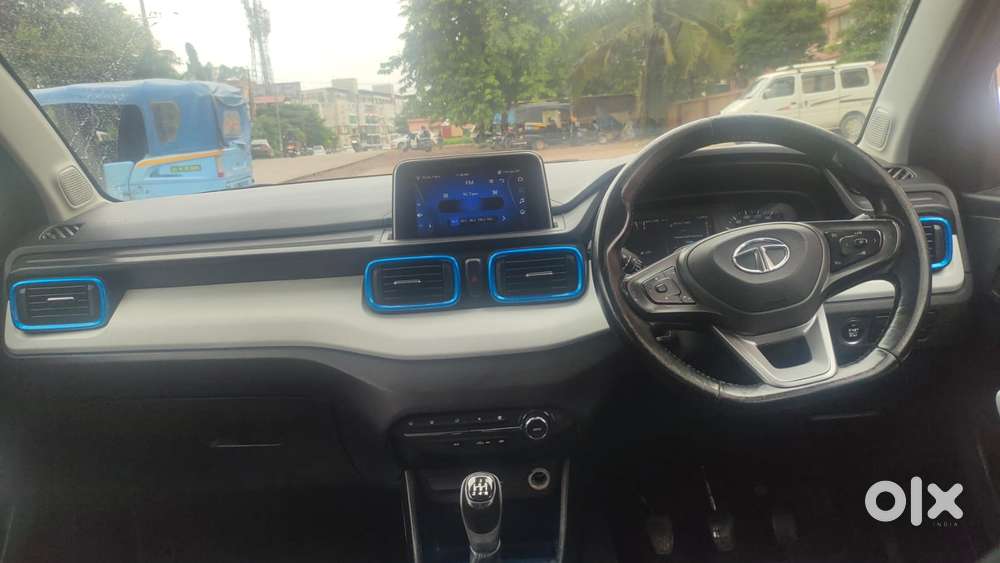 Tata Punch 1.2 Revotron Creative Ira Pack Mt Kaziranga Edition, 2022..