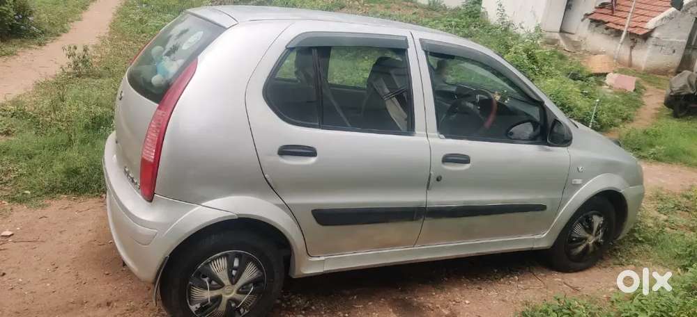 2011 Tata Indica V2