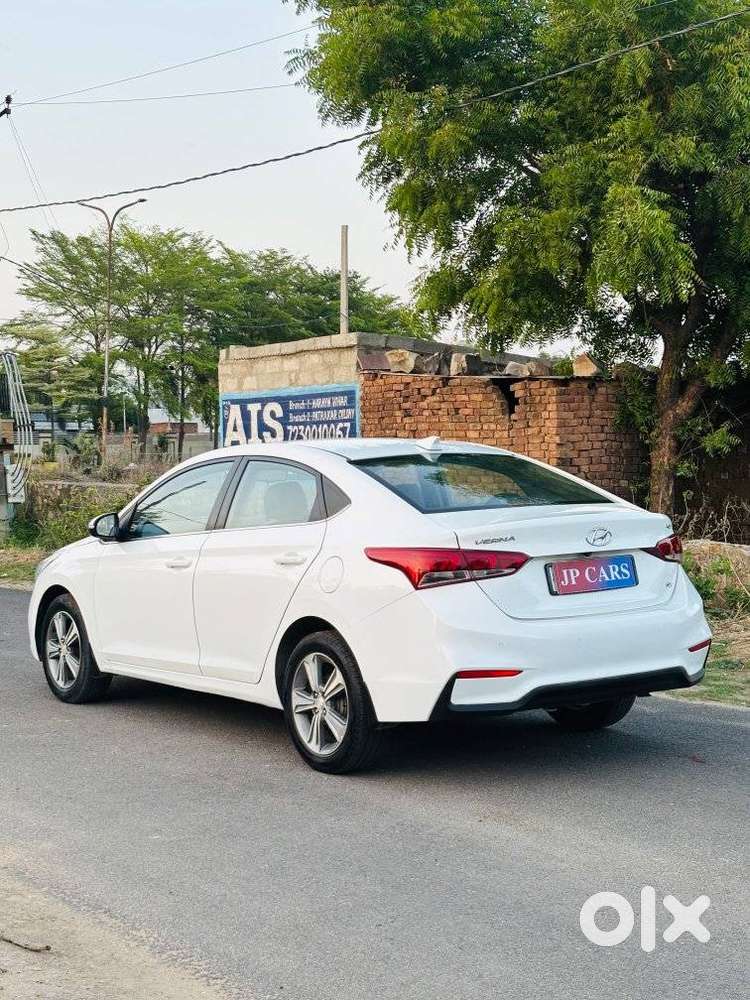 Hyundai Verna Crdi 1.6 Sx, 2017, Diesel