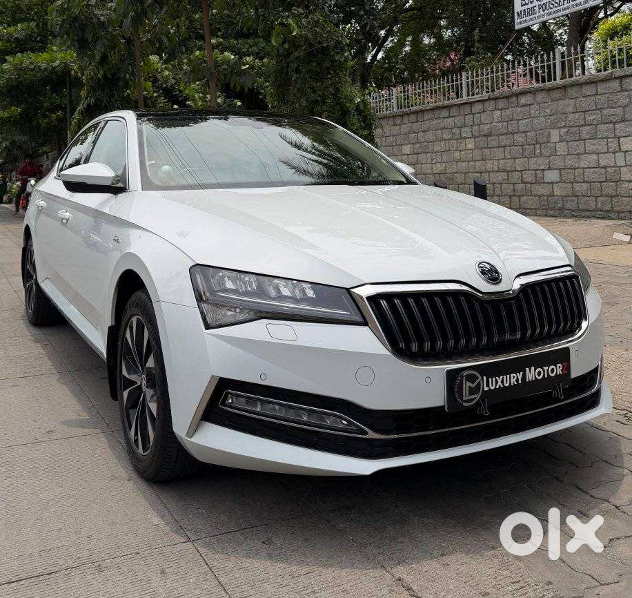 Skoda Superb 2.0 L&k Tsi At, 2021, Petrol