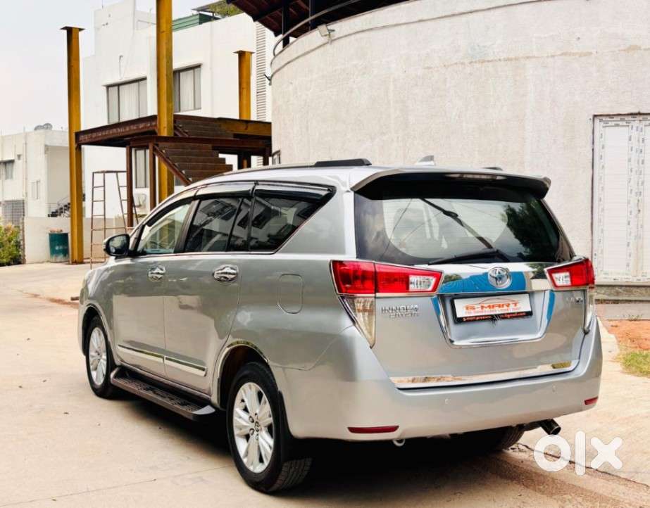 Toyota Innova Crysta 2.8z Automatic, 2018, Diesel