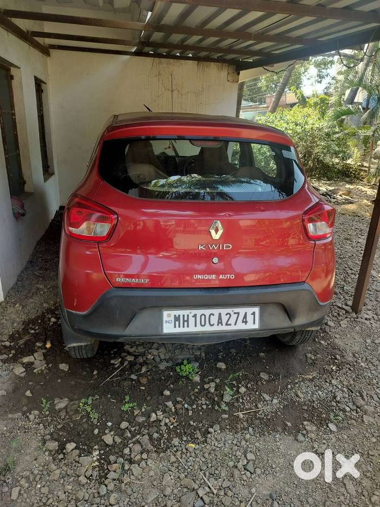 2016 Renault Kwid  Petrol– 39,000 Km – Fiery Red – 21.9 Kmpl –