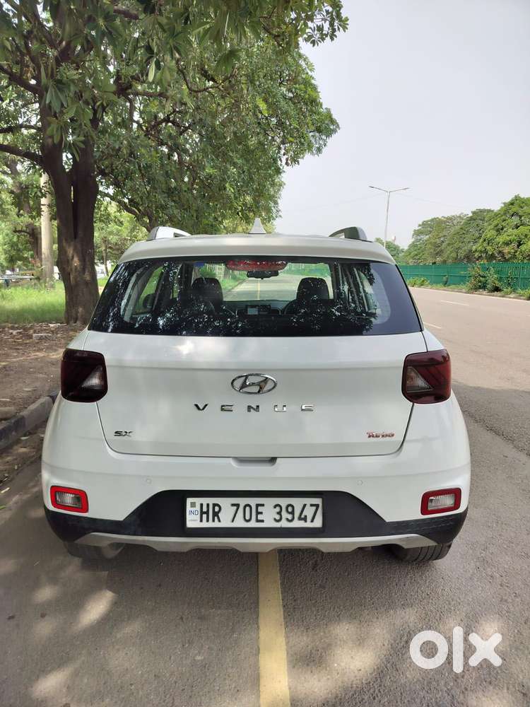 Hyundai Venue 1.0 Sx Turbo Dct, 2019, Petrol
