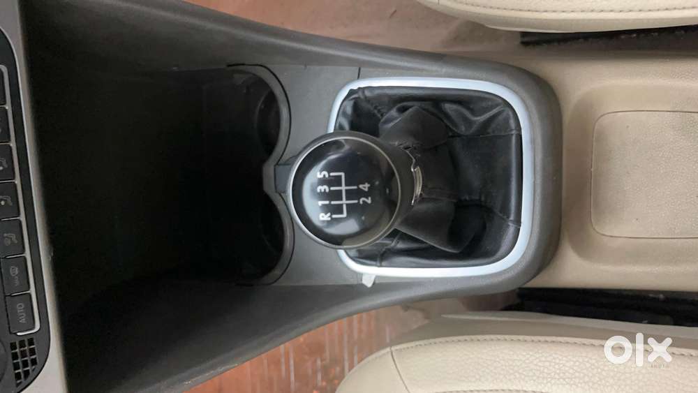 Volkswagen Vento 2013-2015 1.6 Highline, 2015, Petrol