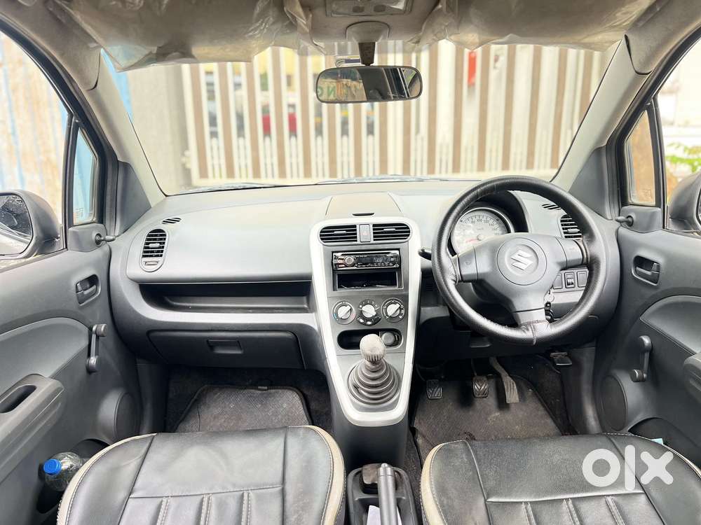 Maruti Suzuki Ritz Lxi, 2010, Petrol