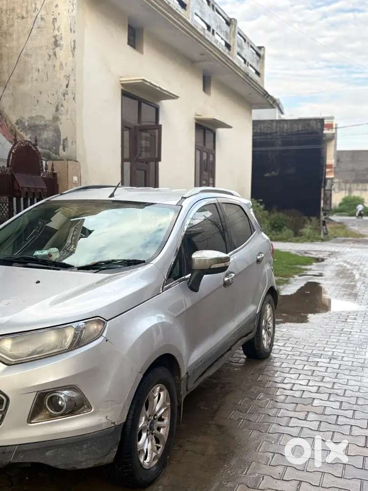 Ford Aspire Titatinium Blu 2015