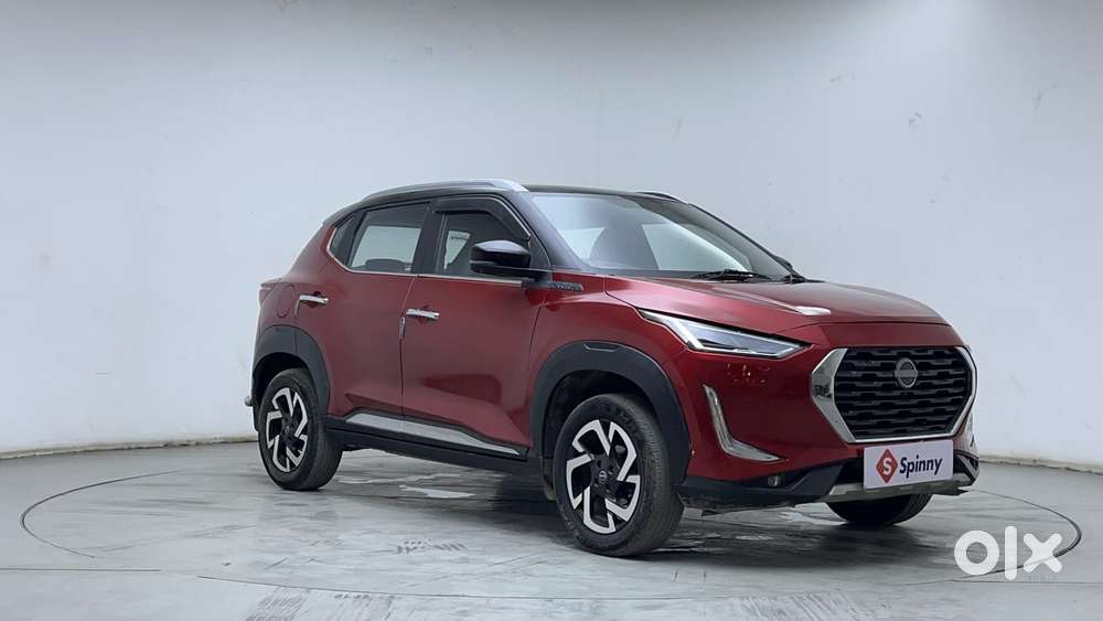 Nissan Magnite 1.0 Xv Premium Dual Tone, 2023, Petrol