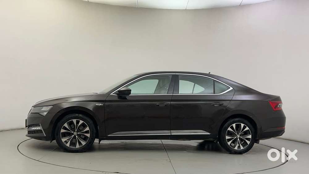 Skoda Superb Lk 1.8 Tsi At, 2020, Petrol