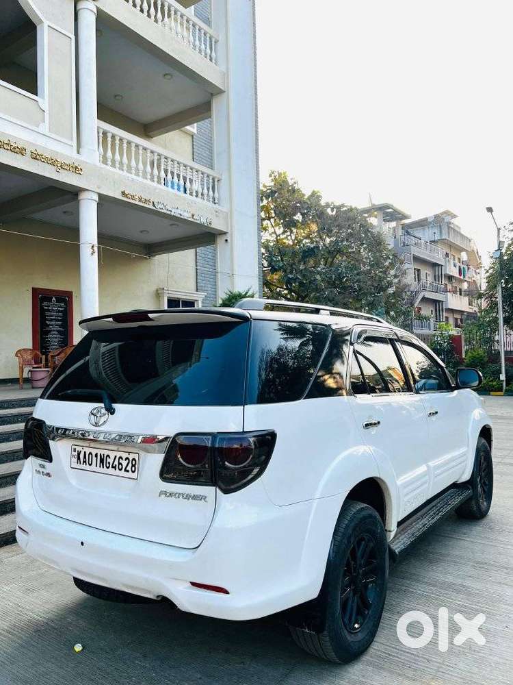 Toyota Fortuner 3.0 4x4 Manual, 2015, Diesel