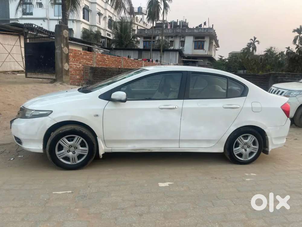 Honda City - Petrol