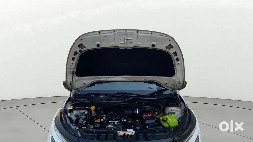 Tata Altroz Xz, 2022, Petrol