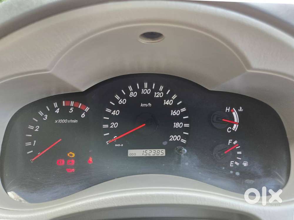 Toyota Innova 2010 V 2.5 Diesel Bsiv