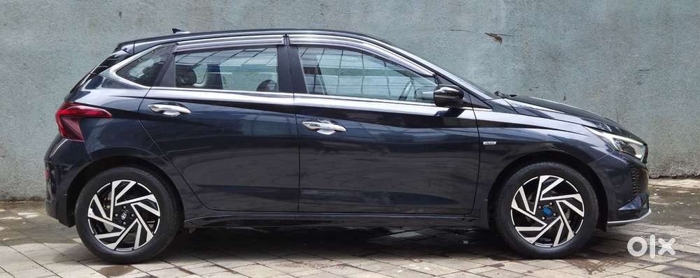 Hyundai Elite I20 Asta (o) 1.2 Ivt, 2024, Petrol