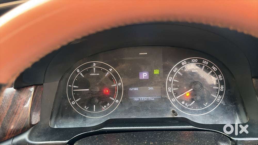Toyota Innova Crysta 2.8 Gx At 7 Str, 2017, Diesel