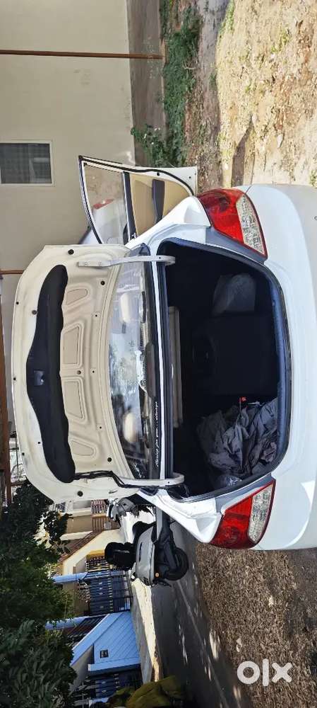 Hyundai Fluidic Verna 1.6 Sx Mt