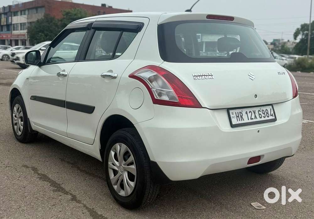 Maruti Suzuki Swift Vxi With Abs, 2014, Petrol