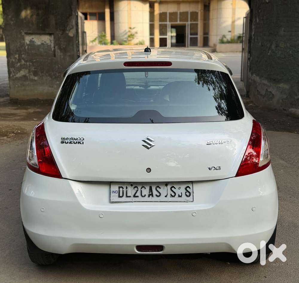 Maruti Suzuki Swift 1.2 Vxi (o), 2013, Cng & Hybrids
