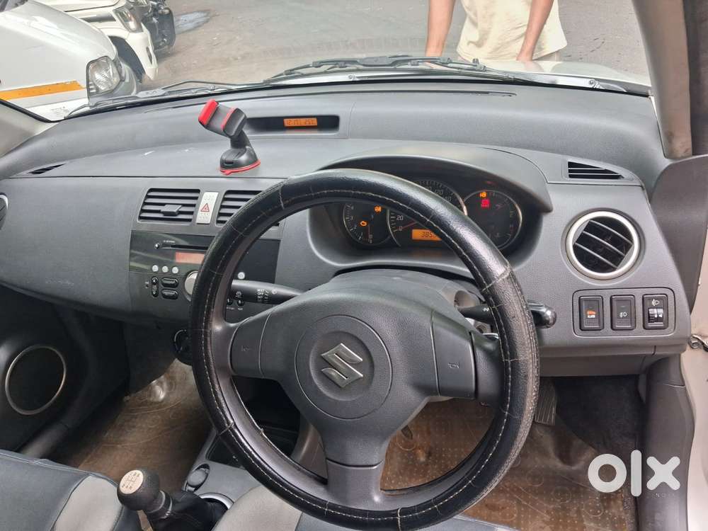 Maruti Suzuki Dzire 1.2 Vxi, 2010, Petrol