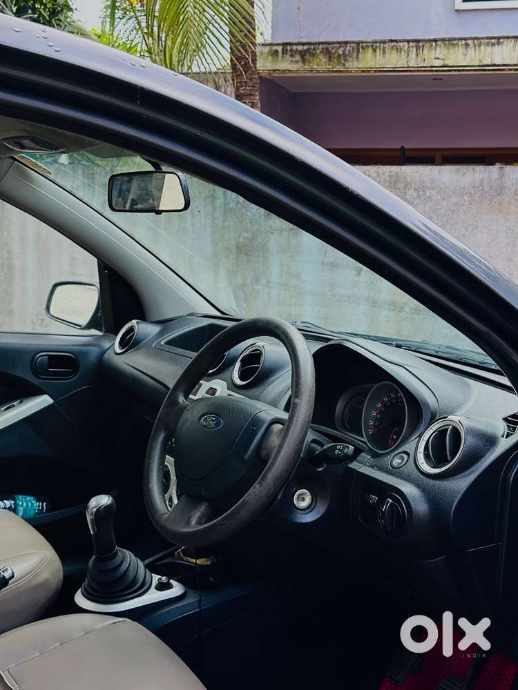 2011 Ford Figo Diesel Car