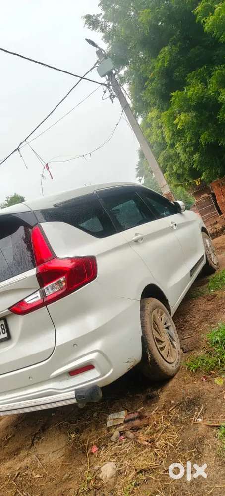 Maruti Suzuki Ertiga Vxi Cng 2026