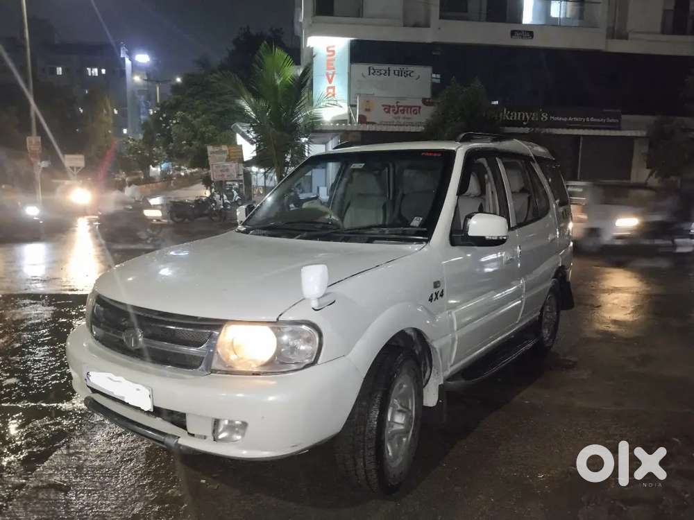 Tata Safari Dicor 2011