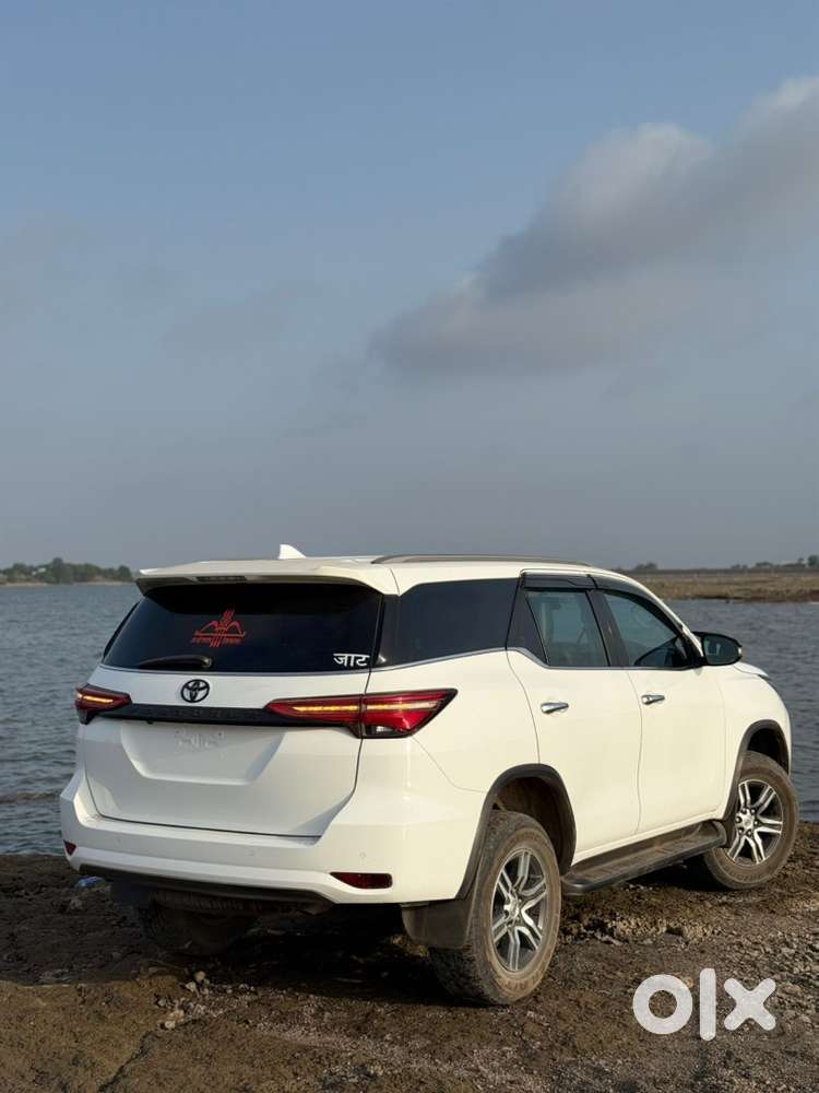 Toyota Fortuner Diesel 2023