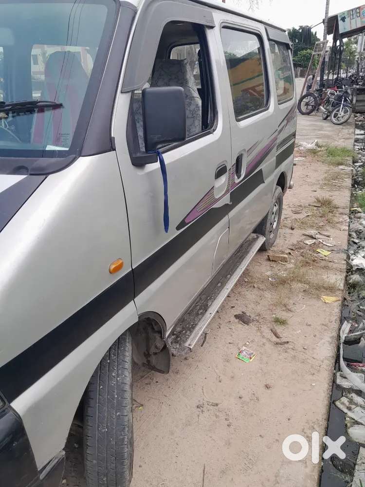 Maruti Suzuki Eeco 2017