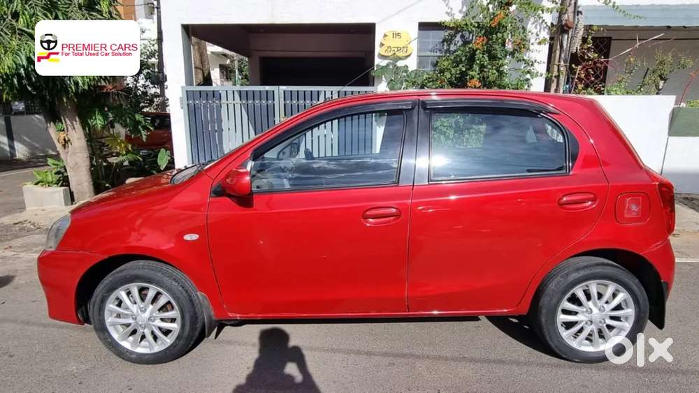 Toyota Etios Liva V, 2011, Petrol