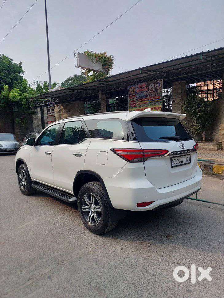 Toyota Fortuner 4x2 At 2.7 Petrol, 2024, Petrol