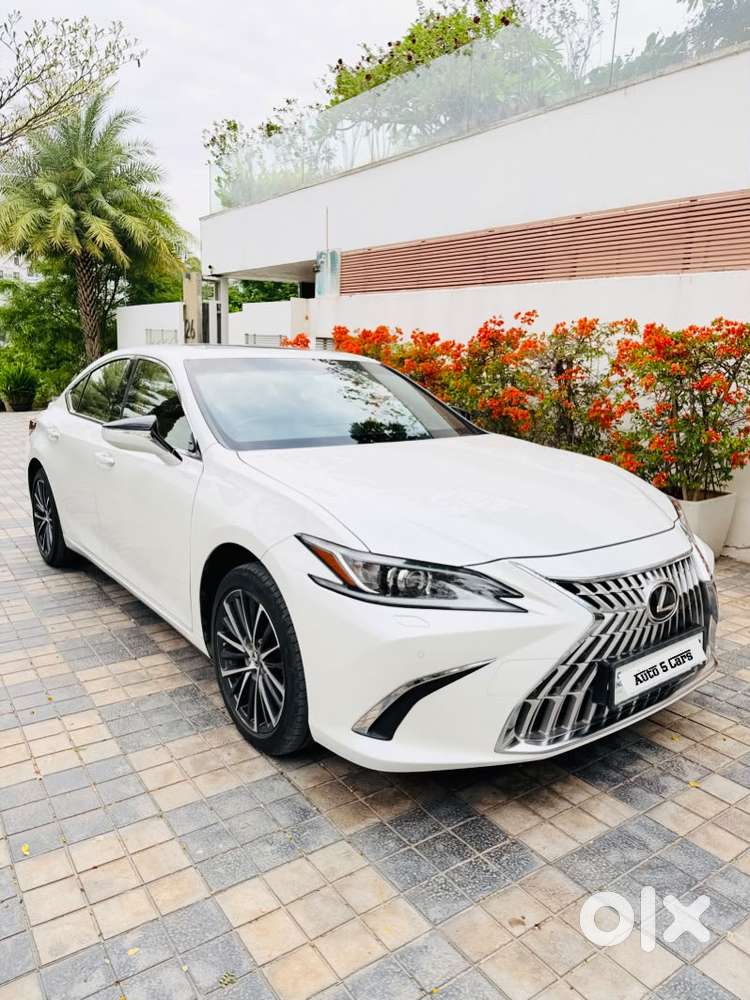 Lexus Es 300h Exquisite, 2025, Petrol