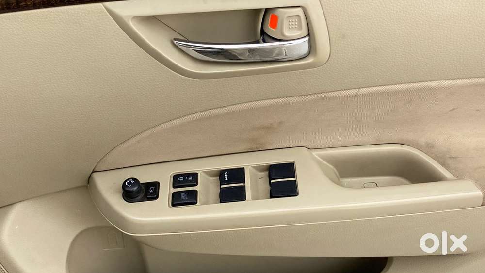 Maruti Suzuki Swift Dzire Zxi 1.2, 2015, Petrol