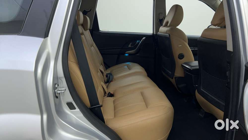Mahindra Xuv500 At W9 2wd, 2019, Diesel