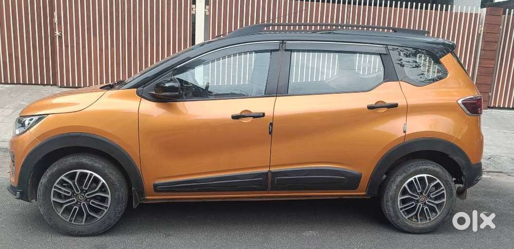 Renault Triber Rxz Easy-r Amt, 2022, Petrol