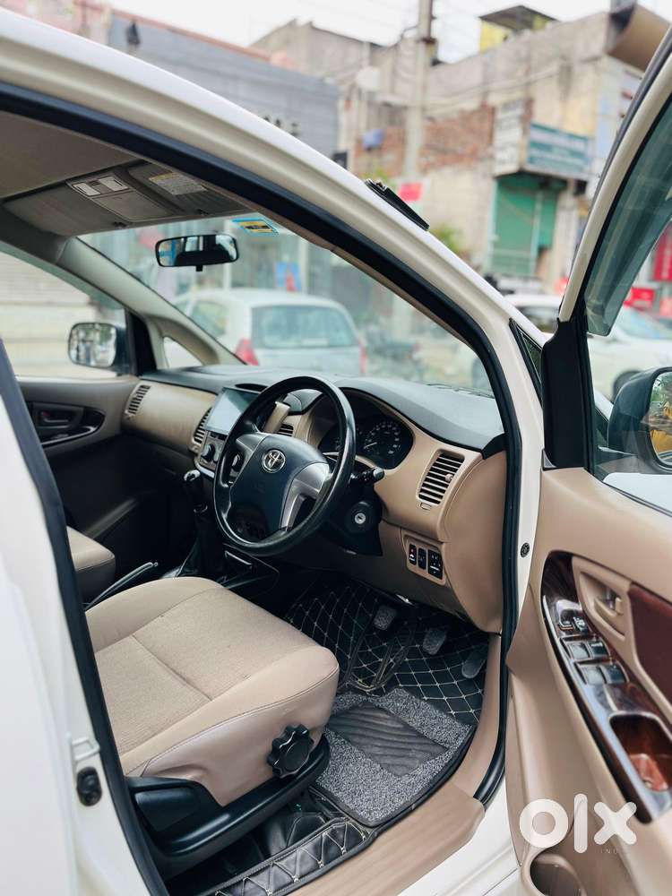 Toyota Innova, 2015, Diesel
