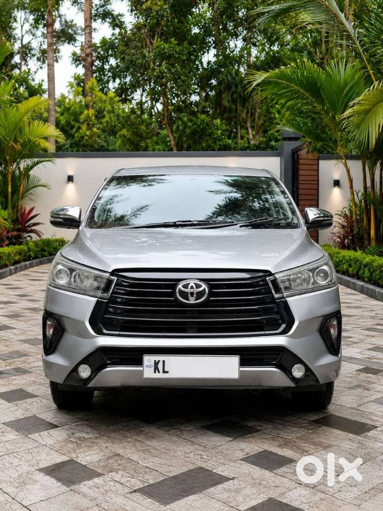 Toyota Innova Crysta 2.4 G Mt 7 Str, 2021, Diesel