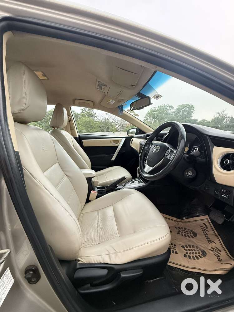 Toyota Corolla Altis 1.8 G Cvt, 2017, Petrol