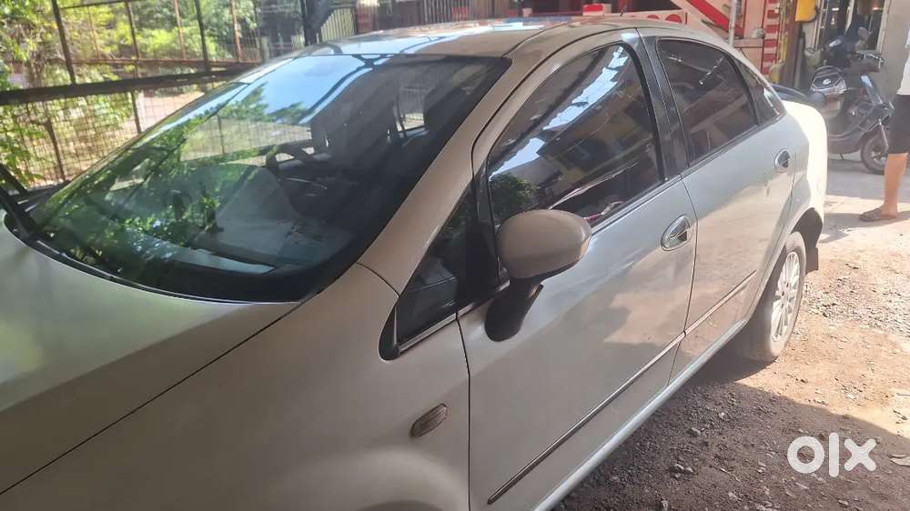 Fiat Linea Active 2011