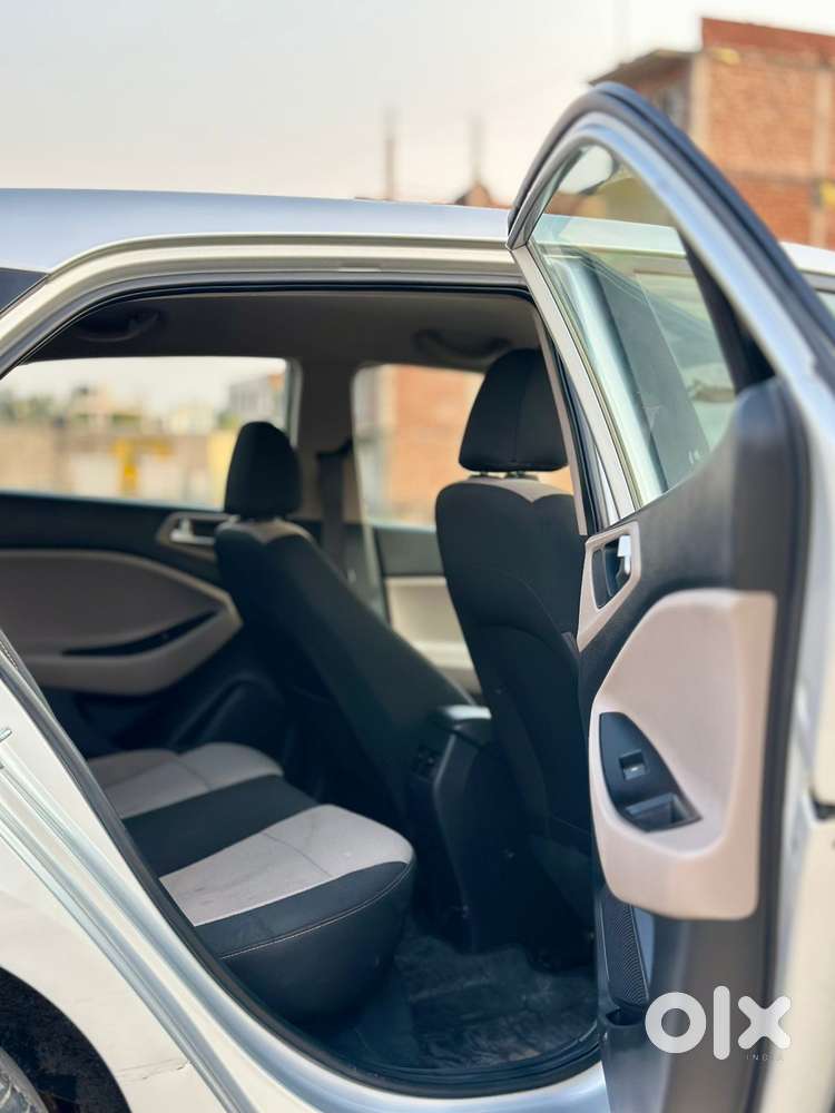 Hyundai I20 Sportz 1.2 Vtvt, 2014, Petrol
