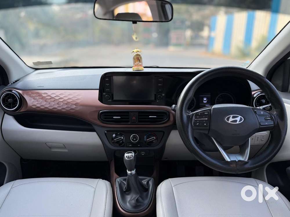 Hyundai Aura 1.2 Sx Cng, 2023, Petrol