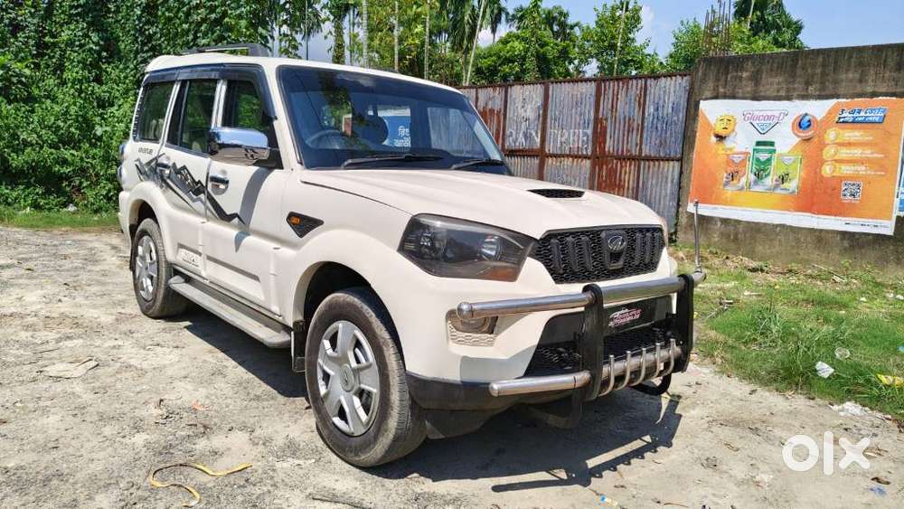 Mahindra Scorpio S4, 2017, Diesel