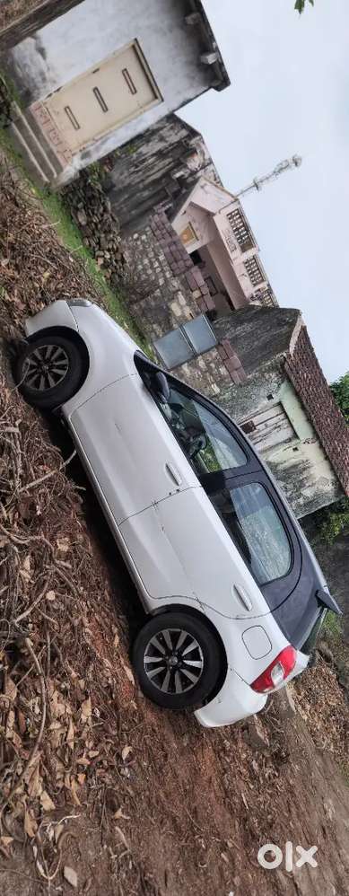Toyota Etios Liva 2018 Dual Tone