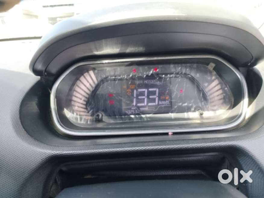 Tata Tiago 1.2 Revotron Xt (o), 2021, Petrol