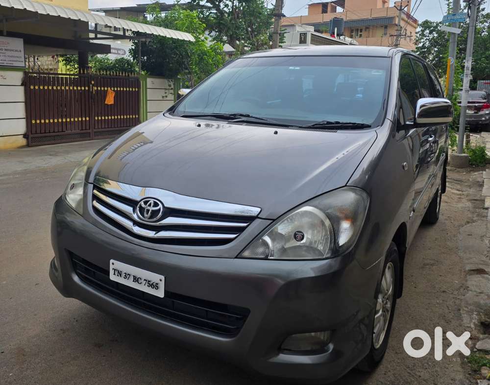 Toyota Innova 2.5 V 7 Str, 2009, Diesel