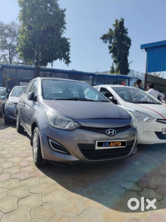 Hyundai I20 Magna 1.2 Mt, 2012, Petrol