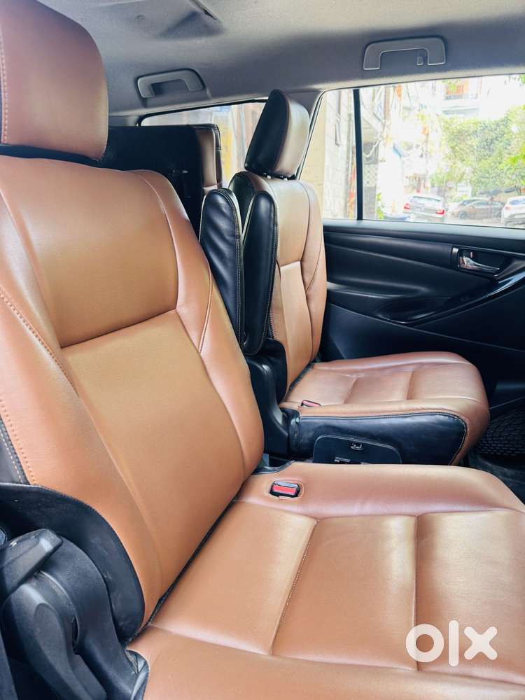 Toyota Innova Crysta 2.8 Gx At 7 Str, 2017, Diesel