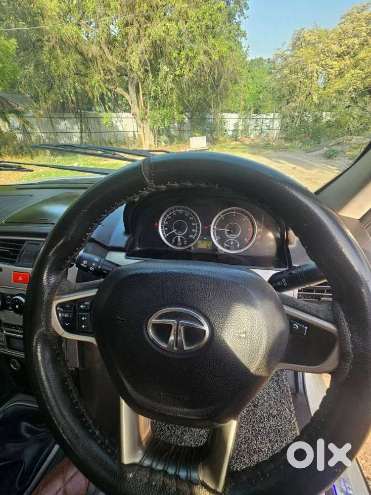 Tata Safari Storme Vx, 2016